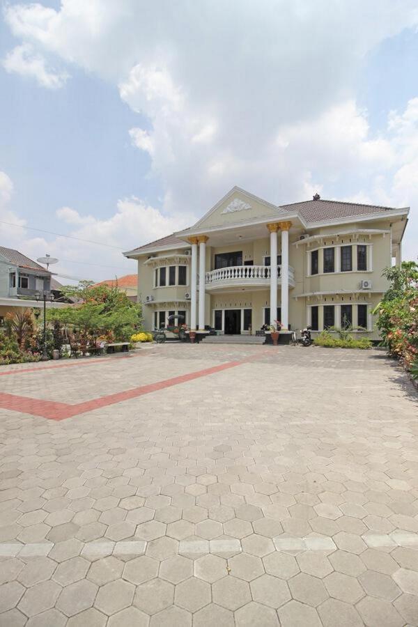 Guest house Reddoorz Near Umy Yogyakarta Ngabean